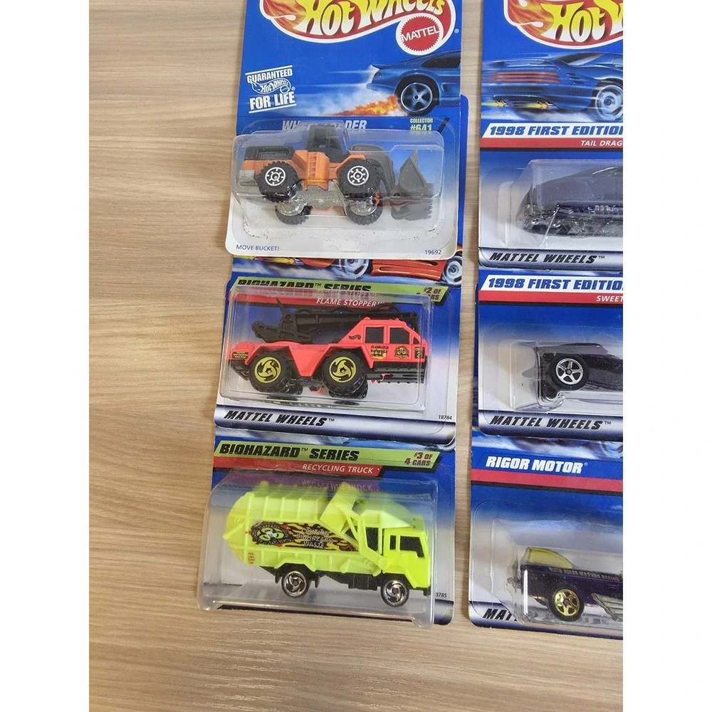 Vintage Lot 15 Hot Wheels 1990s Mix Classics Biohazard Hot Rods Sports Cars